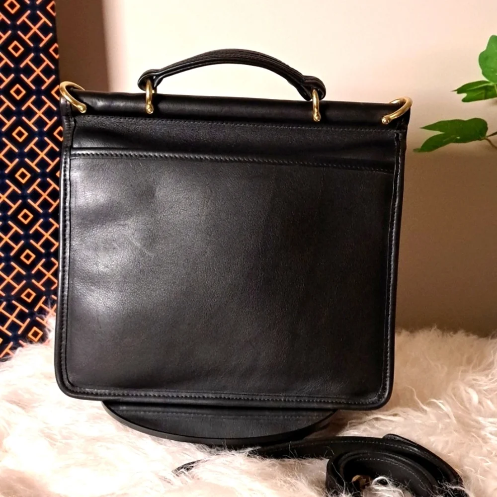 Coach Vintage Willis Bag Circa 1998